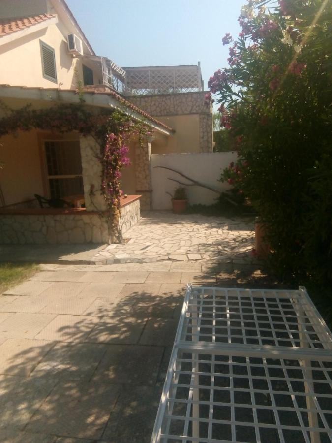 Villa Oleandro Ciccino Vieste Exterior photo